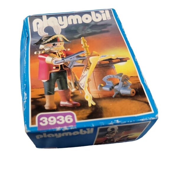 Playmobil Pirate Peg Leg Captain Pirates 3936 Navigator VTG 2000 New in Box - Picture 2 of 8